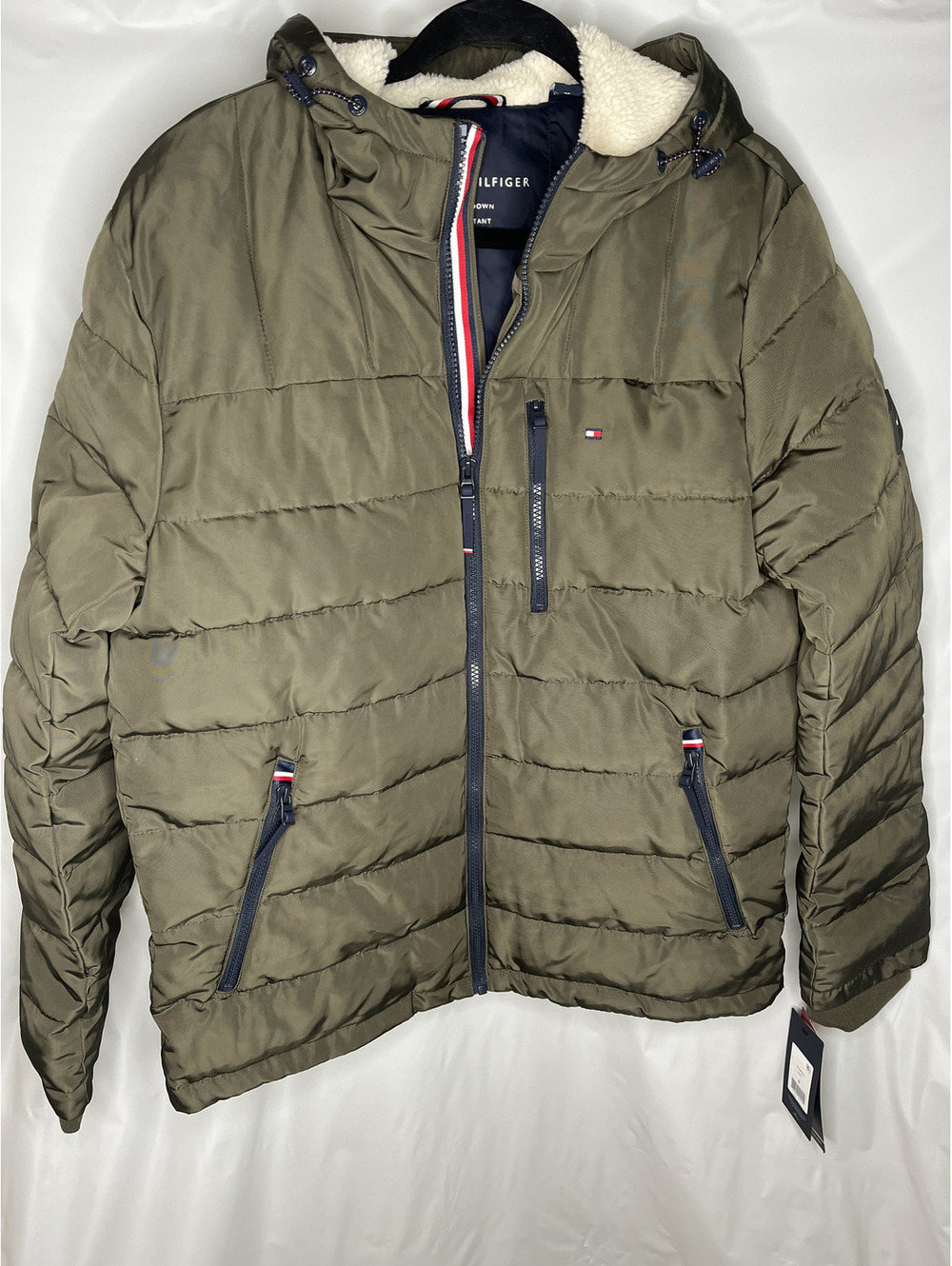 NWT Tommy Hilfiger Men's Olive/Puffer Coat Size Medium